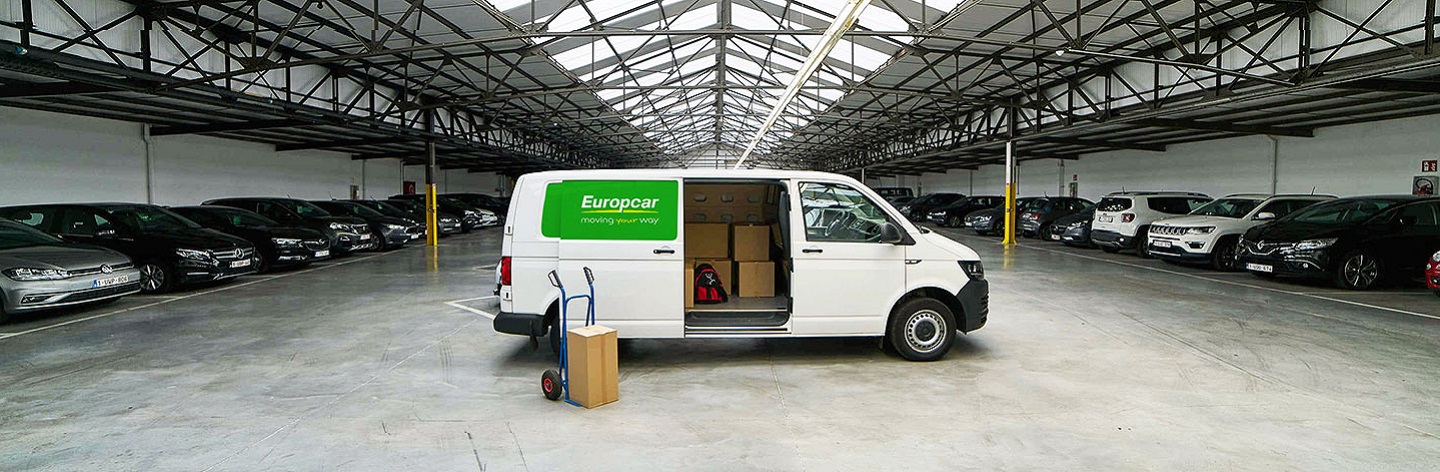 11 12 19 Europcar 06 Great Service Vans Trucks 29