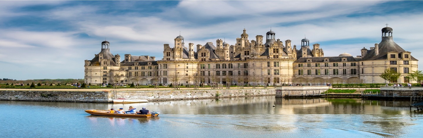 France S Most Stunning Chateaux Shutterstock 1421455484 Hero